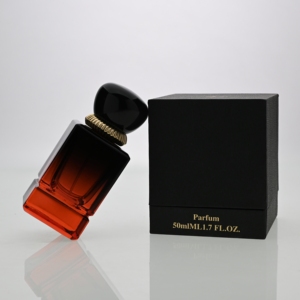 Flacon de parfum en verre double segment de luxe personnalisé de 50 ml, flacon pulvérisateur avec <span class=keywords><strong>dégradé</strong></span> de couleur et capuchon noir doré, logo OEM - Product Image 3
