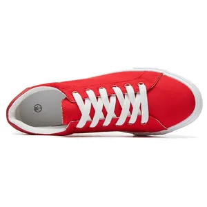 Toptan moda Unisex erkekler düz tenis ayakkabıları Sneakers özel Logo kırmızı kanvas ayakkabılar erkekler için yeni stil