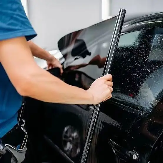 فيلم سيارة مضاد للوهج بسعر المصنع رخيص ، نافذة تلوين ملونة 3 أمتار أمان