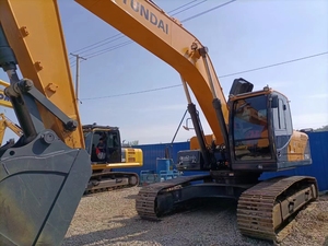 Excavatrice Hyundai 275 d'occasion de haute qualité | Chariot sur chenilles hydraulique de 27,5 tonnes |   Configuration OEM |   Expédition immédiate |   Inspection du moteur - Product Image 3