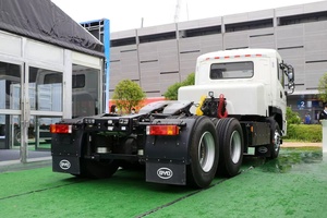 BYD-Q3: Camioneta 6*4, Camión Pesado con Motor de 410/520 KW de Potencia, 6*4 - Product Image 5