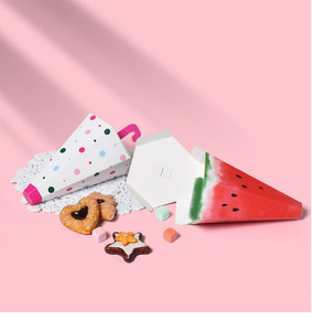<span class=keywords><strong>Caja</strong></span> <span class=keywords><strong>de</strong></span> Regalo <span class=keywords><strong>de</strong></span> Dulces <span class=keywords><strong>de</strong></span> Chocolate <span class=keywords><strong>con</strong></span> Diseño Creativo y Adorable <span class=keywords><strong>de</strong></span> Dibujos Animados para el Día del Niño, Hecha <span class=keywords><strong>con</strong></span> Materiales Reciclados para Azúcar - Product Image 3