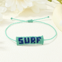 Bracelet personnalisé bohème hawaïen surfeur en macramé avec lettres, bracelet de plage tressé à la main en corde cirée, kit de bracelets DIY, souvenir