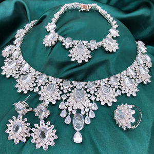 T112F de gama alta, 4 Uds., conjuntos de joyas de flores de Dubái africano <span class=keywords><strong>Coral</strong></span> rosa, collar de fiesta de boda para mujer, regalo perfecto para novia India - Product Image 4