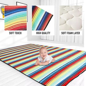 LLOYDBERG Tapete de Playa Acolchado, Tapete de Picnic Plegable Personalizado de Tres Capas, <span class=keywords><strong>Manta</strong></span> de Picnic Impermeable Personalizada con Correa de Cuero - Product Image 4