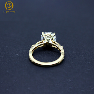Anillo de Mujer de Oro de 18K con Diamante Cultivado en Laboratorio, Corte Brillante Redondo, Cuatro Puntas, Estilo Clásico, Alta Claridad, Color D, con Certificado IGI, Talla Personalizada - Product Image 4