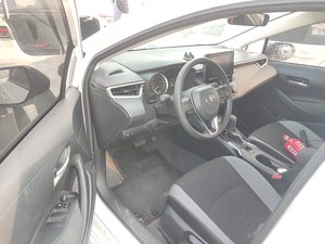 รถยนต์โตโยต้า โคโรลล่า รุ่นปี <span class=keywords><strong>2024</strong></span> เครื่องยนต์เทอร์โบ ล้อแม็ก R16 เบาะผ้า ภายในสีเข้ม พวงมาลัยซ้าย แบบซีดาน สำหรับใช้งานประจำวัน มีจำหน่ายในสต็อก - Product Image 4