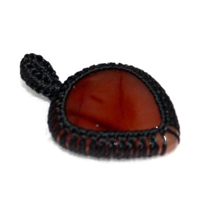Colgante de cabujón de corazón de ágata naranja, cordón de macramé chapado, piedras curativas de diamante, Piedras Naturales, producto de encanto al por mayor - Product Image 1