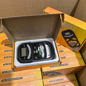 Tester di Forza della Presa con Display Elettronico, Allenamento Fitness, Misuratore Facile da Usare per <span class=keywords><strong>Palestra</strong></span> Domestica - Product Image 3