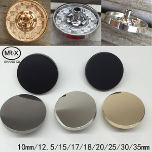 Nhà Sản Xuất Bán Cũng Khắc Khắc Logo Màu Đen Bạc Hình Dạng Tùy Chỉnh Vòng Kim Loại Hợp Kim Snap Nút - Product Image 2