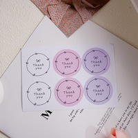 Autocollants décoratifs en vinyle adhésif imperméable personnalisables rose, violet, blanc, pour emballage de nœuds DIY, étiquettes imprimées à la machine