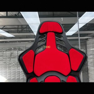 เบาะนั่งรถแข่งแบบคาร์บอนไฟเบอร์สีแดงหุ้มหนังกันน้ำ ปรับแต่งได้ตามต้องการสำหรับรถ DOS - Product Image 3