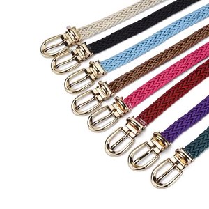 <span class=keywords><strong>Ceinture</strong></span> fine et <span class=keywords><strong>tressée</strong></span> pour femmes <span class=keywords><strong>Ceinture</strong></span> à boucle ardillon <span class=keywords><strong>dorée</strong></span> - Product Image 1