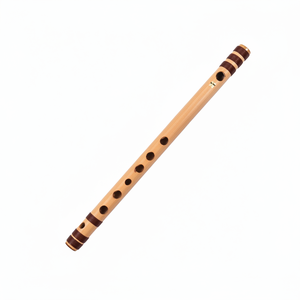 Flûte en bambou simple et élégante avec finition lisse et reliures d'extrémité marron foncé, excellent instrument pour débutant ou étudiant - Product Image 1