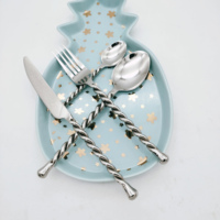 Multiples couleurs Twisted Handmade Handle Silver Gold Black Spoon Spork Fork Knife Cutlery Set