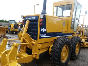 เครื่องเกรดดิน Komatsu GD623 มือสองจากจีน ปี 2016 สภาพดี ใช้งาน 2001-4000 ชั่วโมง พร้อมมอเตอร์ ปั๊ม เกียร์ - Product Image 4