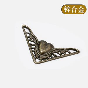 Heart Shaped Metal <b>Corner</b> <b>Protector</b> 35mm X 48mm Bronze European Retro Jewelry Box Decorative Edge Guard - Product Image 5