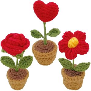 Mini Rosa Roja Tejida a Crochet Hecha a Mano, Flor de Peluche, Decoración de Escritorio, el Mejor Regalo Positivo para Amigos, Familiares y Profesores - Product Image 1