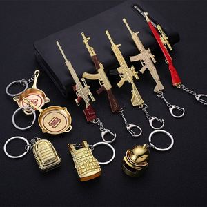 Porte-clés Mode 2021 Eat Chicken Battlegrounds, avec accessoires Sac à dos, Poêle à frire, Casque, 98k, Bijoux pour Femme et Homme, Vente en gros - Product Image 3