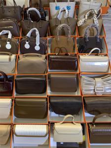 Venta al por Mayor de Bolsos de Moda Europeos Nuevos de Alta Calidad, Bolsos de Lujo de Marca, Abiertos, Impermeables, de Nailon PU Suave, Caja Mixta, Precio Económico, Venta por Piezas - Product Image 5