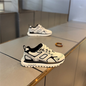 Chaussures de sport décontractées pour hommes, respirantes, à lacets, avec semelle intérieure en EVA, idéales pour le printemps, l'été, l'automne et l'hiver – Vente en gros usine - Product Image 1