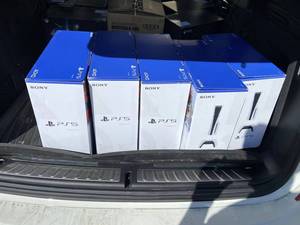 Sony para Edición Slim, Edición con Disco, 1-2 TB, con 2 Controles, Garantía de 12 Meses, Hecho en Guangdong, China - Product Image 5