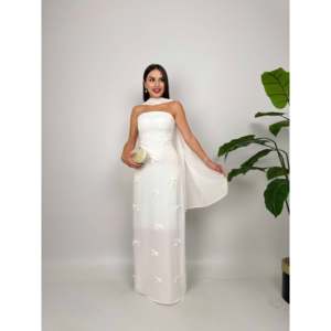 Elegante Vestido de Satén sin Tirantes, Corte Ajustado, Cintura Natural, Color Rojo, Vestido Largo Formal para Mujeres, Eventos Profesionales - Product Image 4