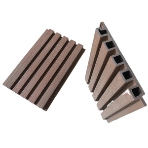 Rivestimento Esterno <span class=keywords><strong>in</strong></span> WPC di Lusso Anti-UV Impermeabile con 5 Listelli Larghi Nuovo Design Resistente all'Umidità per Hotel Uso Esterno <span class=keywords><strong>in</strong></span> <span class=keywords><strong>Plastica</strong></span> - Product Image 6