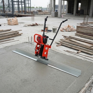 Règle à <span class=keywords><strong>béton</strong></span> à moteur thermique, directement de l'usine, plusieurs tailles disponibles, en alliage d'aluminium haute résistance pour la construction de sols en ciment - Product Image 1
