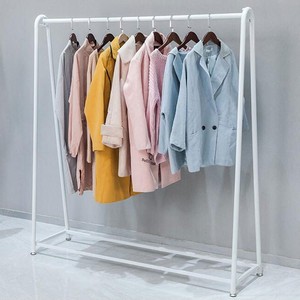 Espositore a isola moderno color oro per negozi <span class=keywords><strong>di</strong></span> <span class=keywords><strong>abbigliamento</strong></span>, appendiabiti per <span class=keywords><strong>abbigliamento</strong></span> trendy uomo e donna - Product Image 5