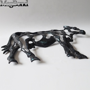 Durable Cast Iron Cow Figurine Engraved Wall Mounted Decor <strong>for</strong> Home and <strong>Garden</strong> Hand Carved Metal Crafts <strong>Plaque</strong> <strong>for</strong> House - Product Image 4
