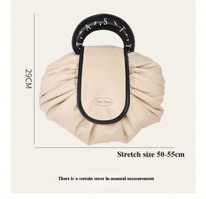 Bolsa de Maquillaje de Cuero PU Personalizada, Impermeable, con Asa de Lujo, Diseño con Cordón y Gran Capacidad, Diseñada para Personas que Buscan Comodidad - Product Image 6