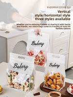 Sac d'emballage transparent de qualité alimentaire pour boulangerie, imprimé sur mesure, avec poignée découpée, auto-scellant, pour pâtisseries, fruits secs