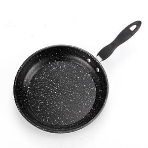 Sartén Redonda de Hierro Fundido Precurado con Mango Largo para Cocina, Venta al por Mayor Personalizada - Product Image 2
