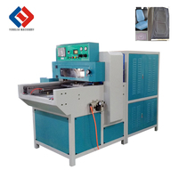 Machine de soudage et de découpe haute fréquence de type empilable pour matériaux de chaussures et semelles