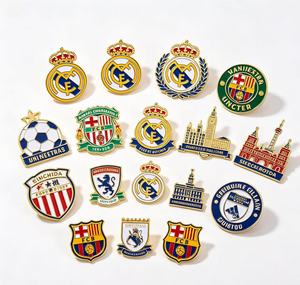 Pins de solapa de metal esmaltado duro y blando con botones redondos, diseño de bandera del Orgullo Gay y Lésbico, personalizados para eventos deportivos, copas mundiales y recuerdos. - Product Image 1