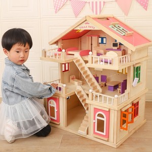 Maison de poupée en bois en gros de haute qualité, vente chaude, jouet d'imitation, villa en bois pour enfants avec meubles de chambre de poupée, maison de poupée - Product Image 2
