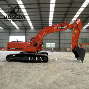 รถขุดดิน Doosan DX225LC ขนาด 22 ตัน มือสอง พร้อมบุ้งกี๋ สำหรับงานก่อสร้าง - Product Image 2