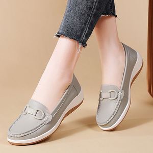 Mocasines Casuales de Moda para Mujer 2026, Zapatos Planos Antideslizantes de un Solo Color, Zapatos Modernos para Mamá - Product Image 6