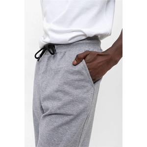 Pantaloni sportivi estivi