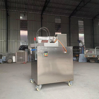 Hoge kwaliteit halve kokosnoten kokoswater extractiemachines voor restaurants, groene kokosnoot snijmachine