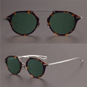 Gafas de Sol de titanio y acetato a la moda para hombre, gafas de sol de lujo de alta calidad con logotipo personalizado, gafas de sol de diseñador Unisex - Product Image 3