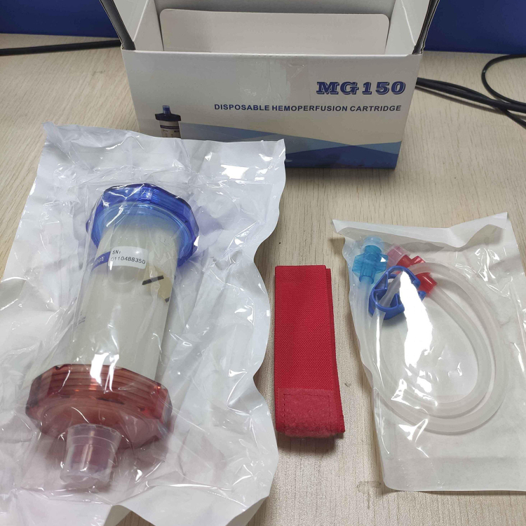 Fábrica Cartucho de hemoperfusión estéril Dializador médico Juego de catéteres de hemodiálisis