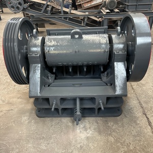 Trituradora de Mandíbulas para Trituración Primaria de Roca, Piedra y Mineral - Equipo de Minería y Canteras con Alta Tasa de Trituración - Product Image 1