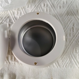 เครื่องทำความสะอาดฟันอัลตราโซนิกแบบกันน้ำ IPX7 ของ OEM พร้อมถังสแตนเลสขนาด 250 มล. เครื่องทำความสะอาดฟันอัลตราโซนิกแบบพกพาสำหรับอุปกรณ์จัดฟัน - Product Image 5