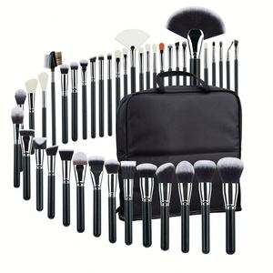 Juego de Brochas de Maquillaje Veganas Profesionales con Logotipo Personalizado, MOQ Bajo, Brochas Cosméticas, Herramientas de Belleza, Juego de Brochas de Maquillaje de Alta Calidad - Product Image 1