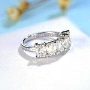 Bagues en or blanc 10K pour femmes, bijoux de luxe taille émeraude 4 carats pour fiançailles, mariage, anniversaire, bague D Moissanite GRA - Product Image 3