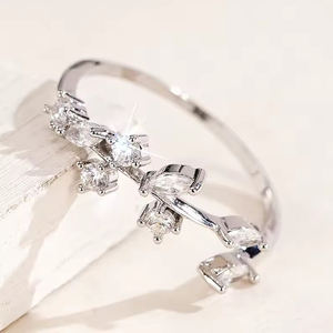 CAOSHI 우아한 잎 기하학적 디자인 큐빅 지르콘 크리스탈 오프닝 링 여성용 패션 보석 실버 도금 조정 가능한 반지 - Product Image 2