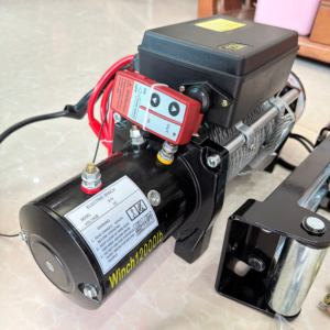 Acil Kurtarma Kullanımı 12000LBS 12V Elektrikli Çelik Halatlı Vinç Taşınabilir Açık Hava Arazi Çekme İşlemleri İçin - Product Image 2