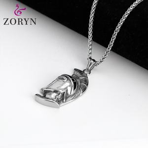 Colgante de Casco de Guerrero Espartano de Acero Inoxidable, Joyería de Moda Gótica, Oculta, Vikinga, Griega Antigua, de Acero de Titanio para Hombres - Product Image 2